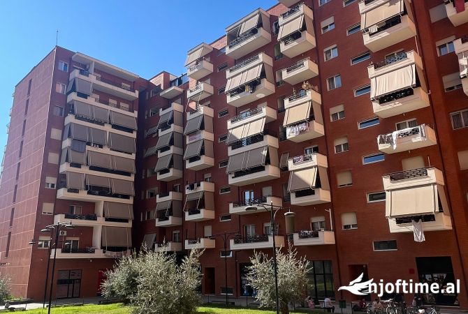 Shtepi me qera Apartament ne Tirane, 3+1, Mobilimi E mobiluar, Pagesa 801  Euro.