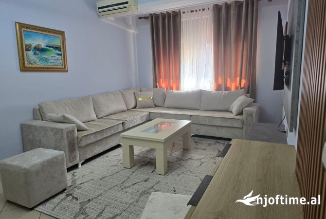 Shtepi me qera 1+1 ne Tirane - 451 Euro