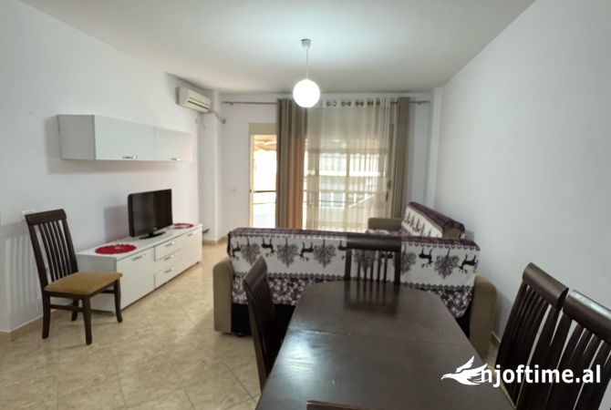 Shtepi me qera 2+1 ne Tirane - 505 Euro