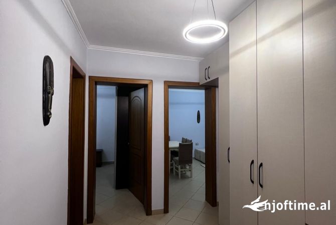 Shtepi me qera 1+1 ne Tirane - 450 Euro
