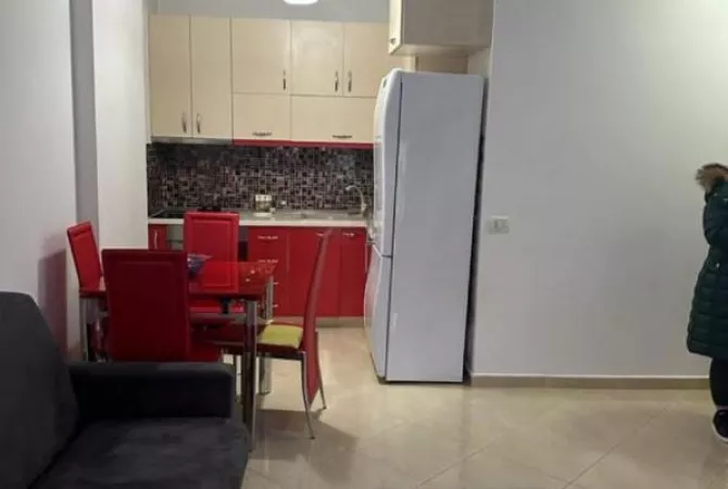 Shtepi me qera 1+1 ne Tirane - 420 Euro