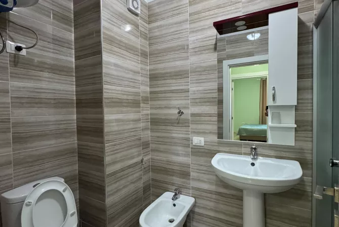Shtepi me qera 1+1 ne Tirane - 750 Euro