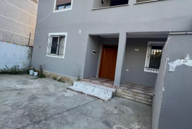 Shtepi ne shitje 2+1 ne Tirane - 200,000 Euro