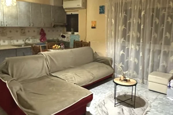 Shtepi me qera 1+1 ne Tirane - 400 Euro