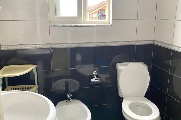 Shtepi me qera 1+1 ne Tirane - 401 Euro