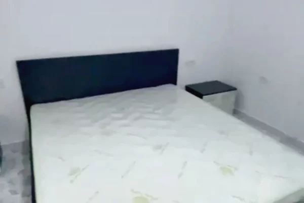 Shtepi me qera 1+1 ne Tirane - 380 Euro