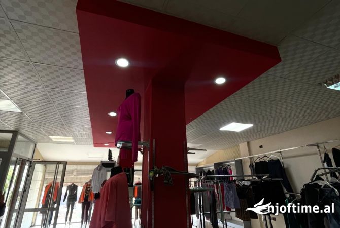 Ambient biznesi me qera 1+1 ne Durres - 300 Euro