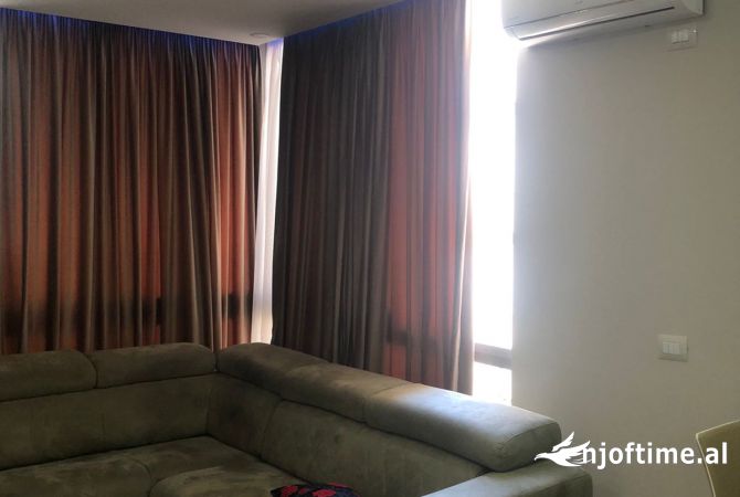 Shtepi me qera 3+1 ne Tirane - 1,000 Euro