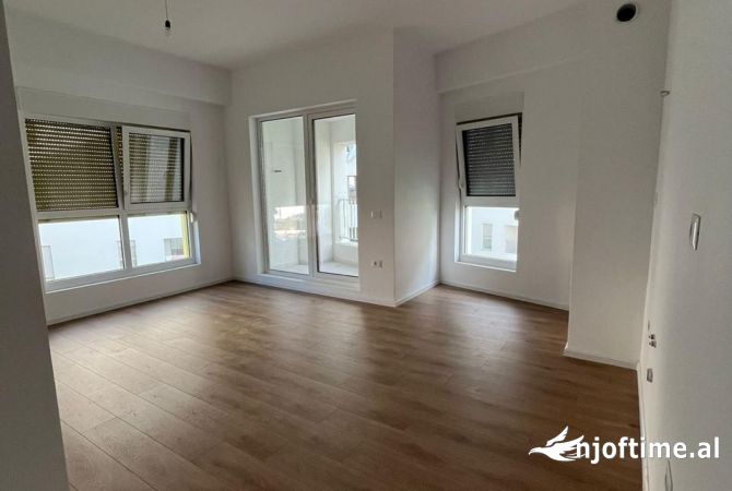 Shtepi ne shitje 2+1 ne Tirane - 105,000 Euro