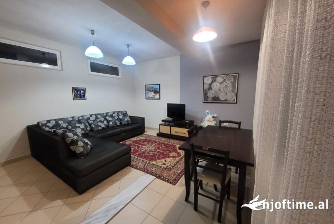 Shtepi ne shitje 1+1 ne Tirane - 100,000 Euro