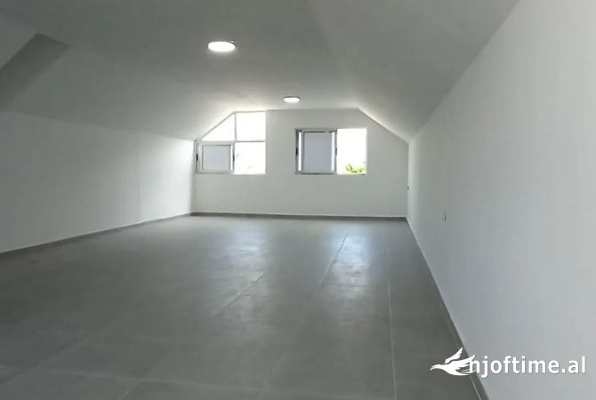 Shtepi ne shitje 1+1 ne Tirane - 160,000 Euro