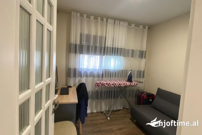 Shtepi ne shitje 2+1 ne Tirane - 150,000 Euro