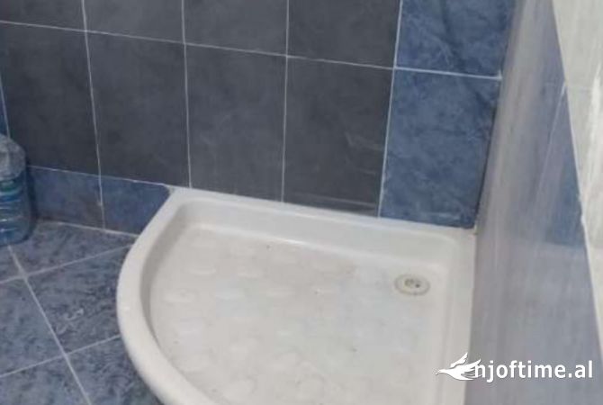 Shtepi me qera 2+1 ne Tirane - 500 Euro