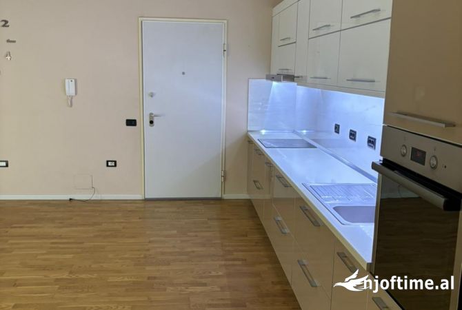 Shtepi ne shitje 1+1 ne Tirane - 135,000 Euro