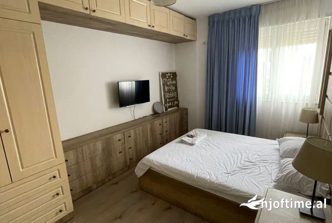 Shtepi me qera 2+1 ne Tirane - 550 Euro