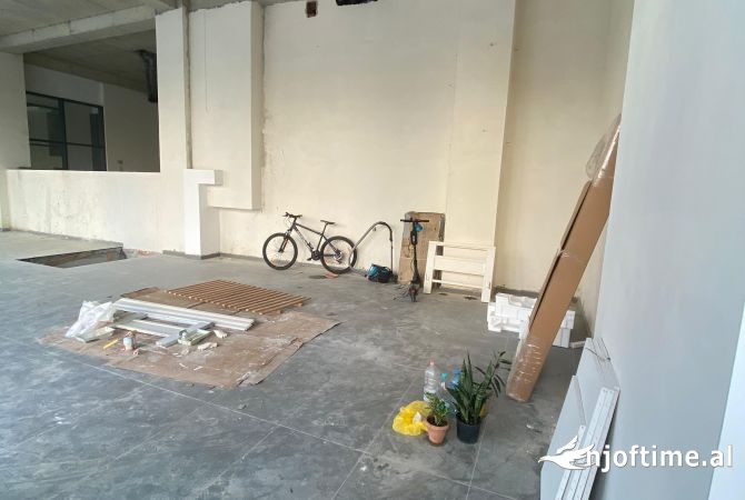 Jepet ambient biznesi me qera tek ish-fusha e Aviacionit