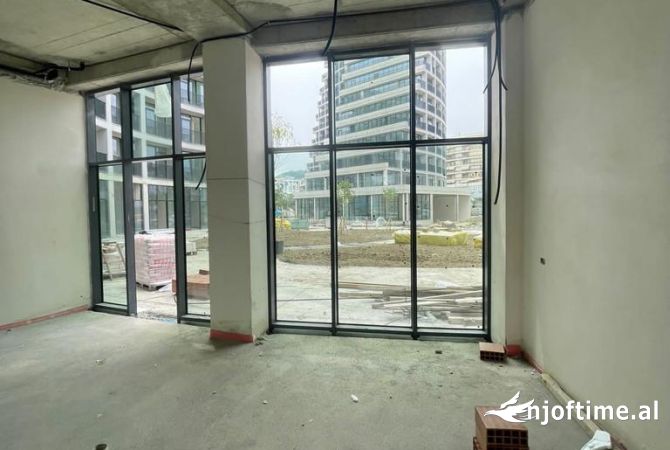 Ambient biznesi me qera 1+1 ne Tirane - 4,000 Euro