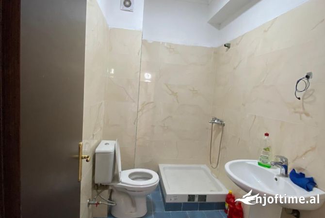 Shtepi ne shitje 2+1 ne Tirane - 125,000 Euro