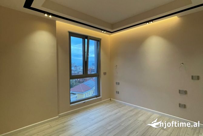 Apartament Me Qera