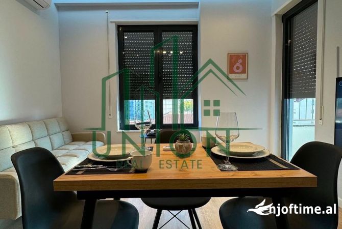 Shtepi me qera 1+1 ne Tirane - 650 Euro