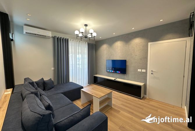 Shtepi me qera Apartament ne Tirane, 2+1, Mobilimi E mobiluar, Pagesa 600  Euro.