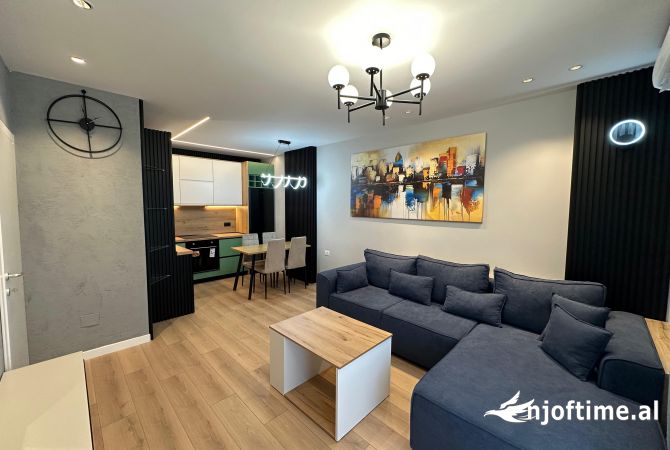 Shtepi me qera Apartament ne Tirane, 2+1, Mobilimi E mobiluar, Pagesa 600  Euro.