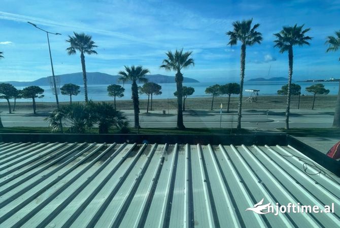 Business Property in Sale 1+1 in Vlora - 281,170 Euro
