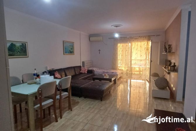 Shtepi ne shitje 1+1 ne Vlore - 103,200 Euro