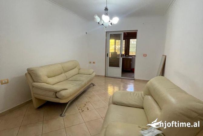 Shtepi ne shitje 1+1 ne Vlore - 65,000 Euro