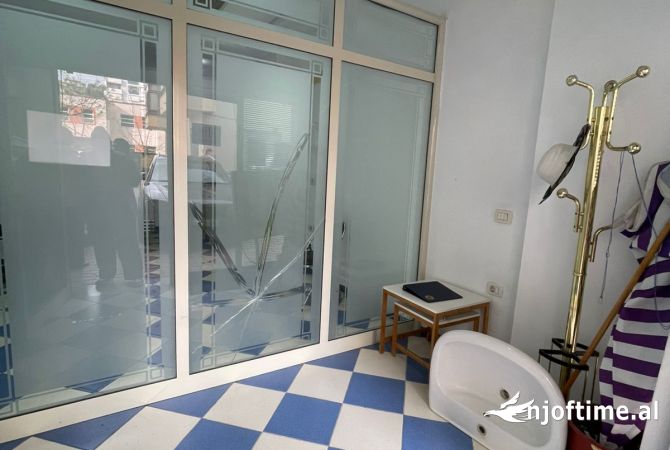 Ambient biznesi ne shitje 1+1 ne Vlore - 35,000 Euro