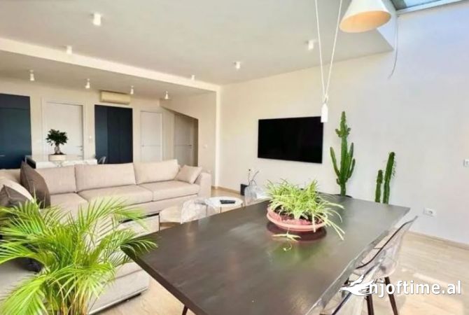 Shtepi ne shitje 2+1 ne Tirane - 369,999 Euro