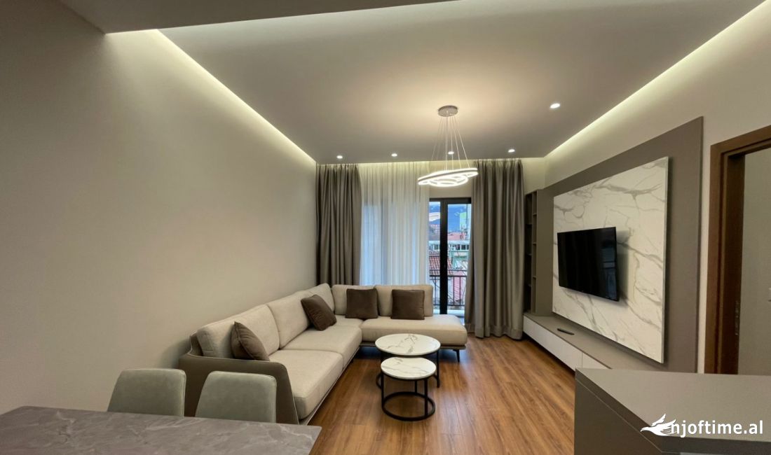 Shtepi me qera Apartament ne Tirane, 2+1, Mobilimi E mobiluar, Pagesa 829  Euro.