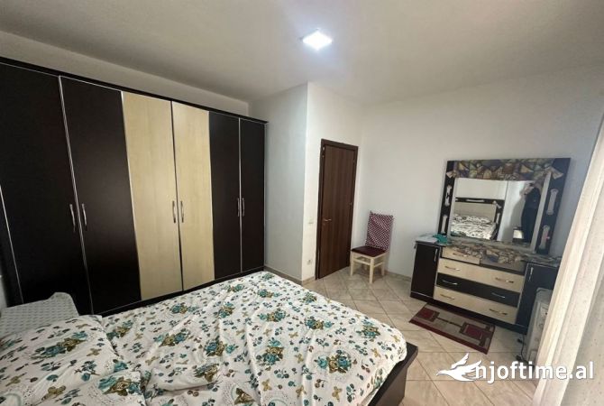 Shtepi me qera 2+1 ne Tirane - 501 Euro