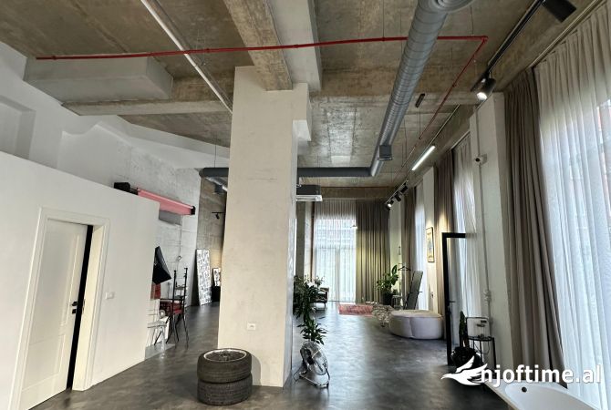 Ambient biznesi me qera 1+1 ne Tirane - 2,501 Euro