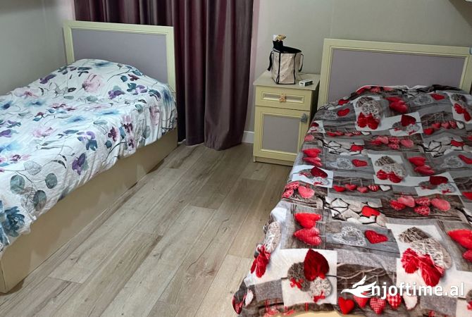 Shtepi me qera Apartament ne Tirane, 3+1, Mobilimi E mobiluar, Pagesa 801  Euro.