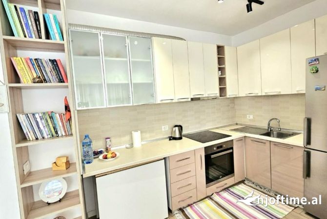 Shtepi me qera 1+1 ne Tirane - 551 Euro