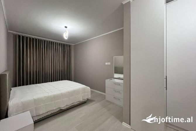 Shtepi me qera Apartament ne Tirane, 2+1, Mobilimi E mobiluar, Pagesa 751  Euro.