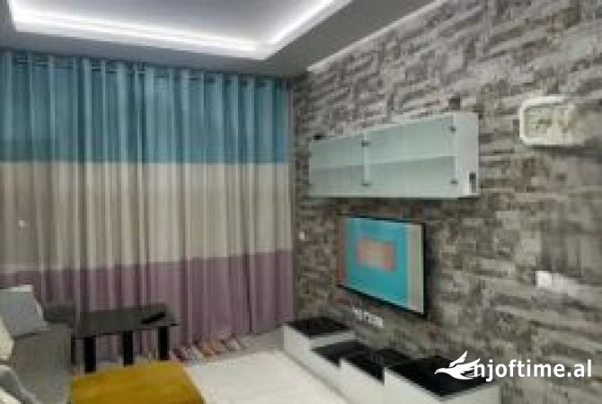 Shtepi me qera 1+1 ne Tirane - 65,001 Leke