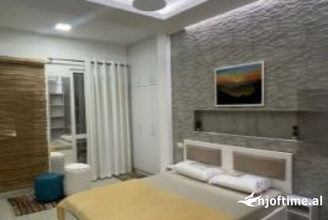 Shtepi me qera 1+1 ne Tirane - 65,001 Leke