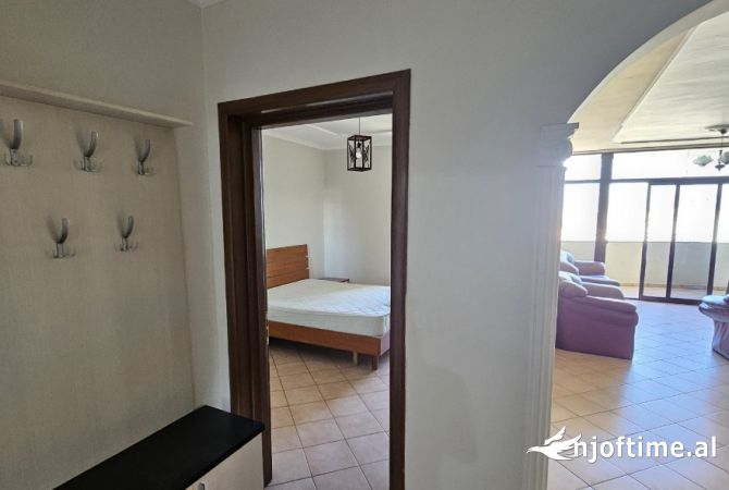 Casa in affitto 1+1 a Tirana - 50,001 Leke