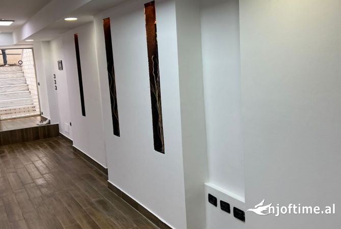 Business Property in Sale 1+1 in Tirana - 139,000 Euro