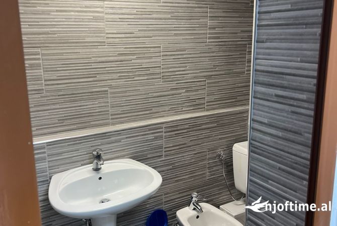 Business Property in Sale 1+1 in Tirana - 139,000 Euro