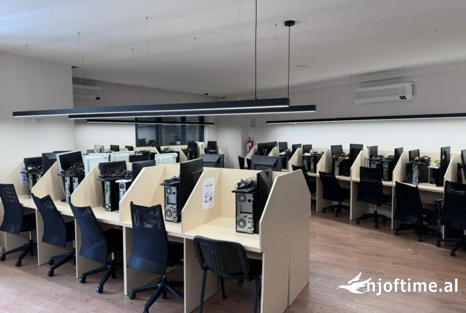 Ambient biznesi me qera 1+1 ne Tirane - 2,000 Euro