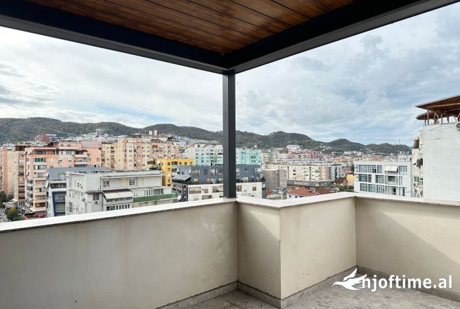 Shtepi ne shitje 2+1 ne Tirane - 370,000 Euro