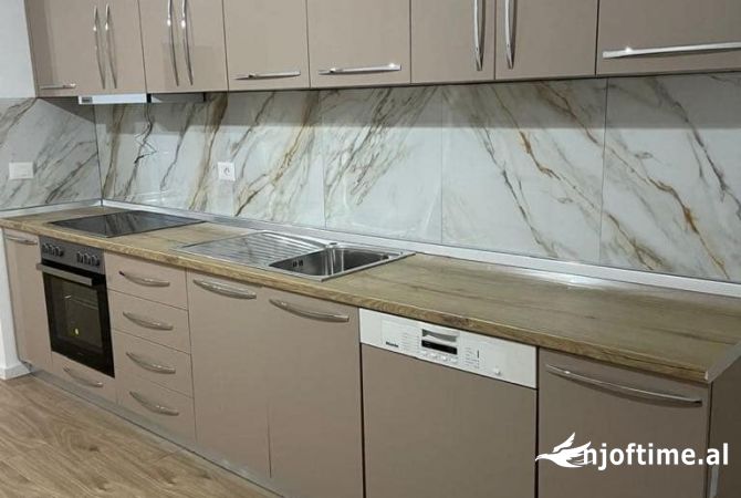 Shtepi me qera 3+1 ne Tirane - 500 Euro