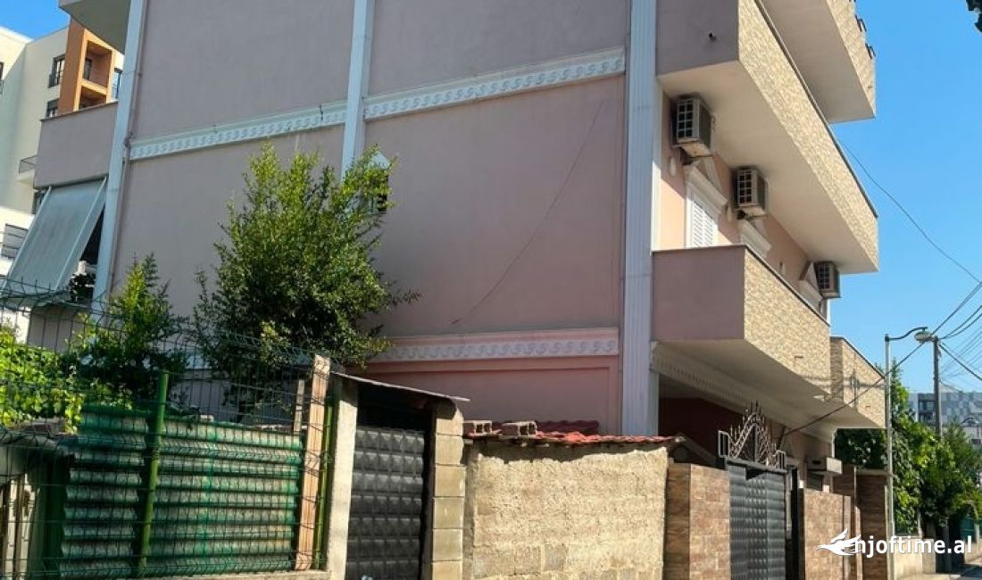 Vile 3-Kateshe me Qira - Ambient i Pershtatshem per Hotel dhe Airbnb