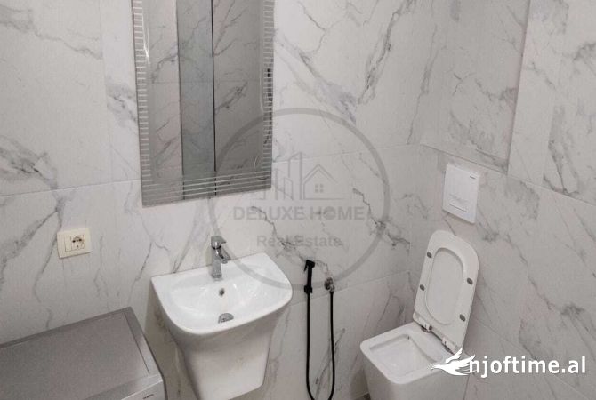 Shtepi me qera 3+1 ne Tirane - 650 Euro