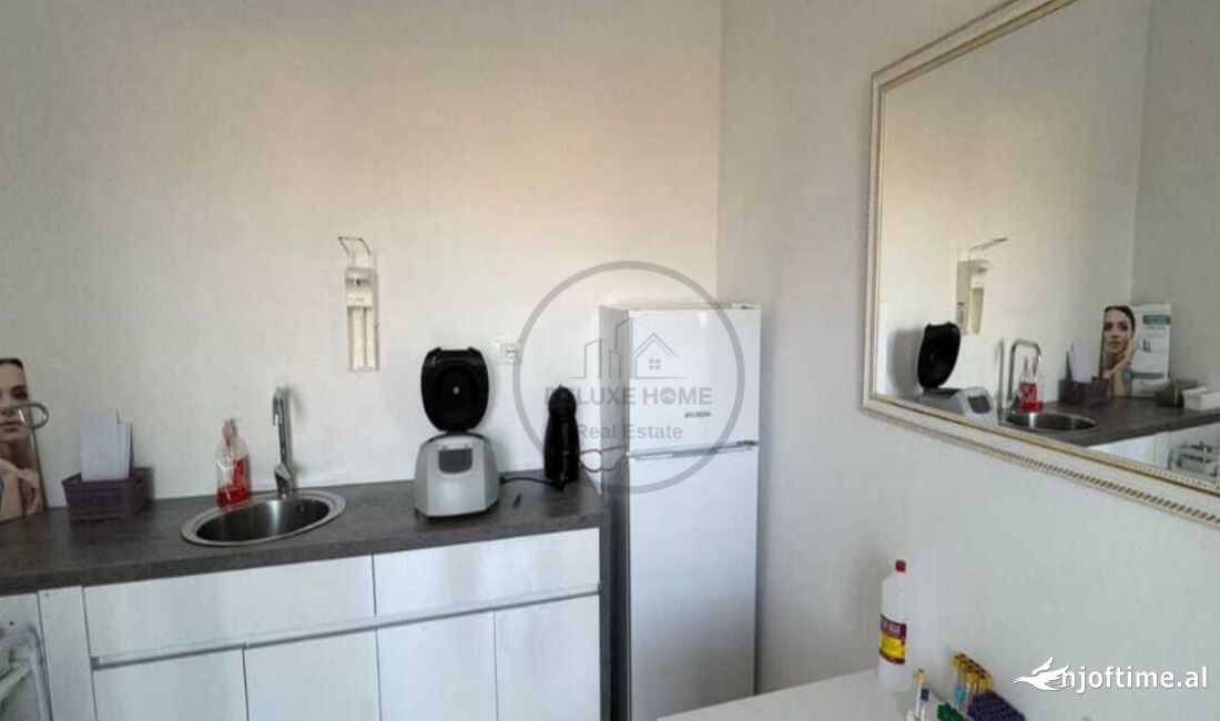 Ambient Biznesi me Qira - Klinike Mjekesore Gjinekologjike