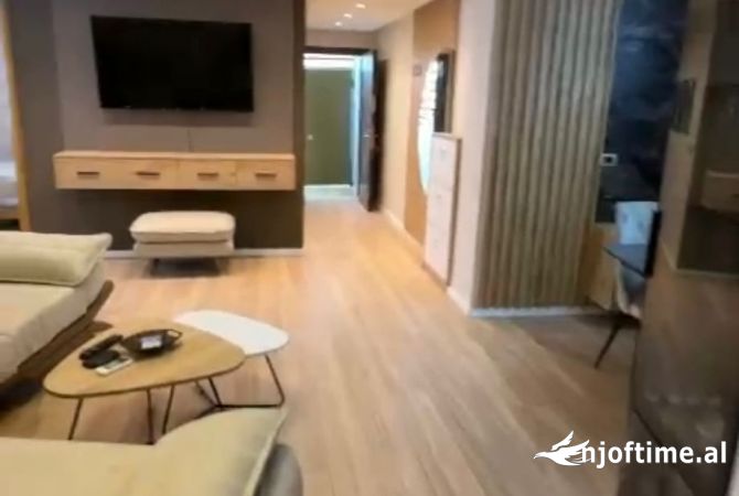 Shtepi ne shitje 2+1 ne Tirane - 235,000 Euro