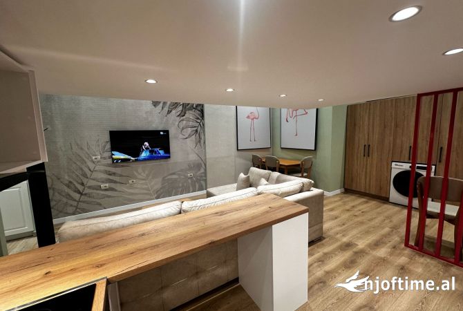 Shtepi ne shitje Apartament ne Tirane, 1+1, Mobilimi E mobiluar, Pagesa 115,000  Euro.